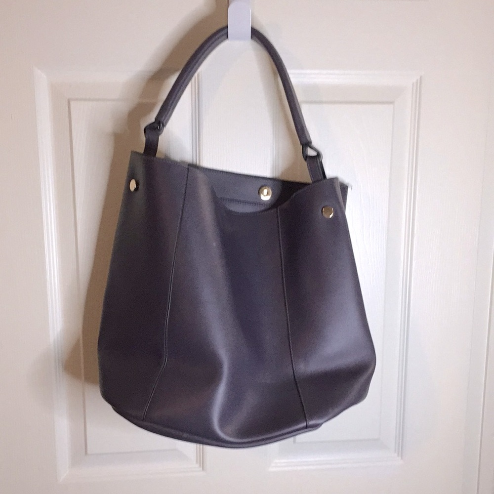 Plum deep carry-all shoulder bag